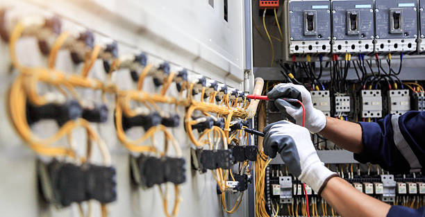 Professional Electrician technician working in Zeeland, MI